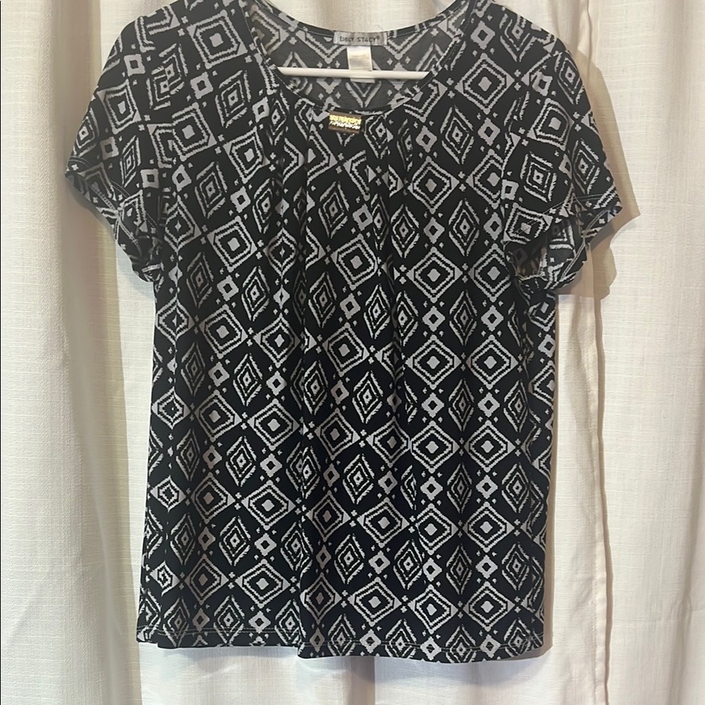 Croft & Barrow Black and White Boxy Blouse